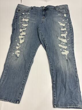 Torrid Premium Boyfriend Jeans Womens Size 26 Light Wash Distressed Floral